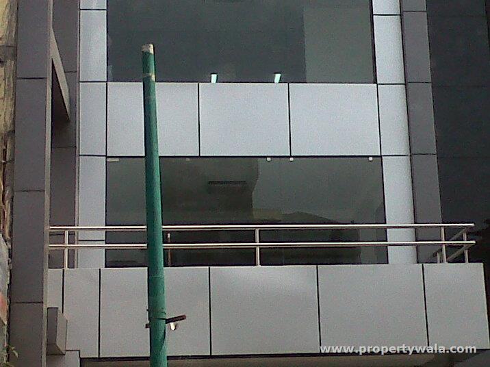 200 SQFT Commercial Space Rent Lajpat Nagar 2  South Delhi