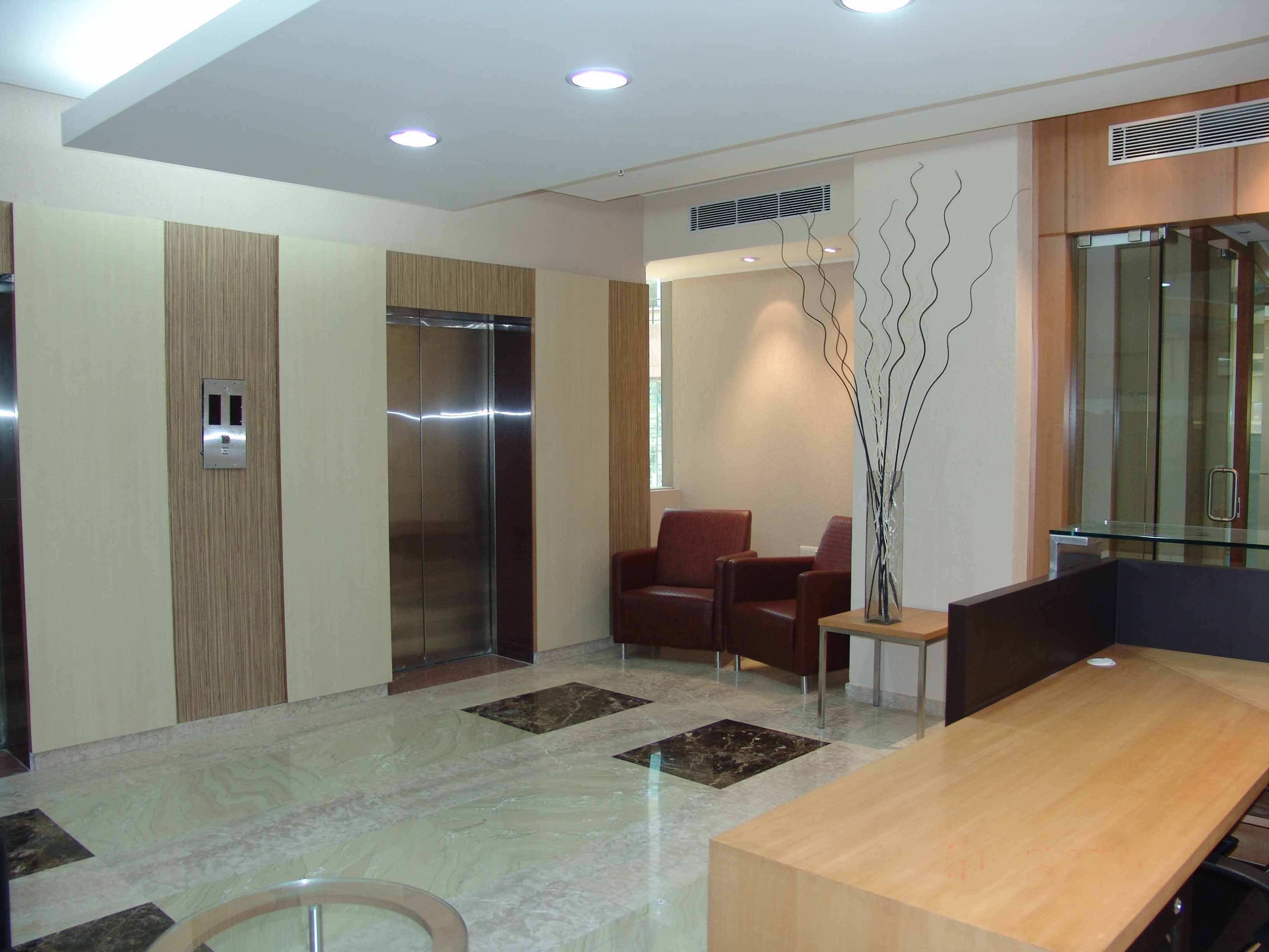 MGF Metropolis Retail Office Rent MG Road Gurgaon